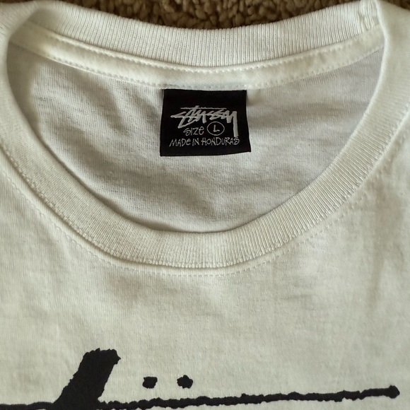 Stussy T-Shirt - Picture 2 of 3